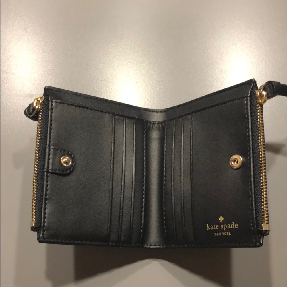 Kate Spade Wallet - Picture 3 of 4